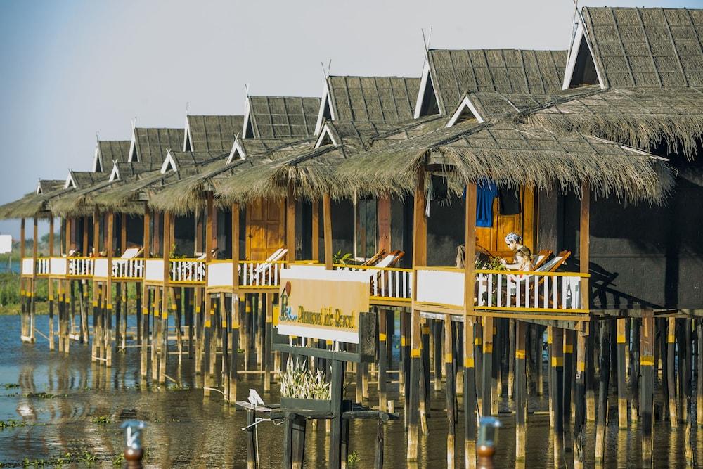 Paramount Inle Resort Nyaungshwe Township Exterior photo